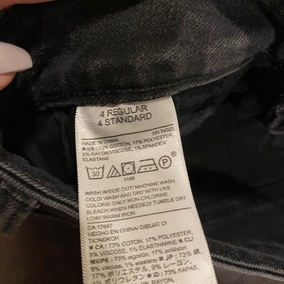 Jeans - Picture 4 of 4